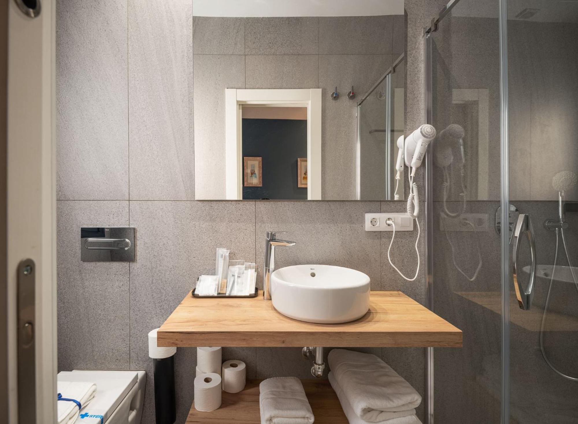 Terra Triana Apartments เซบีญา ภายนอก รูปภาพ